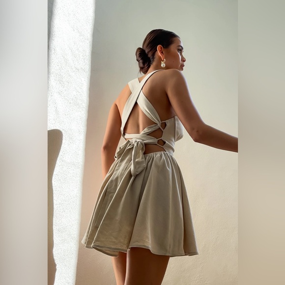 Meshki Loz Tie Back Linen Mini Dress - Natural - Picture 3 of 12